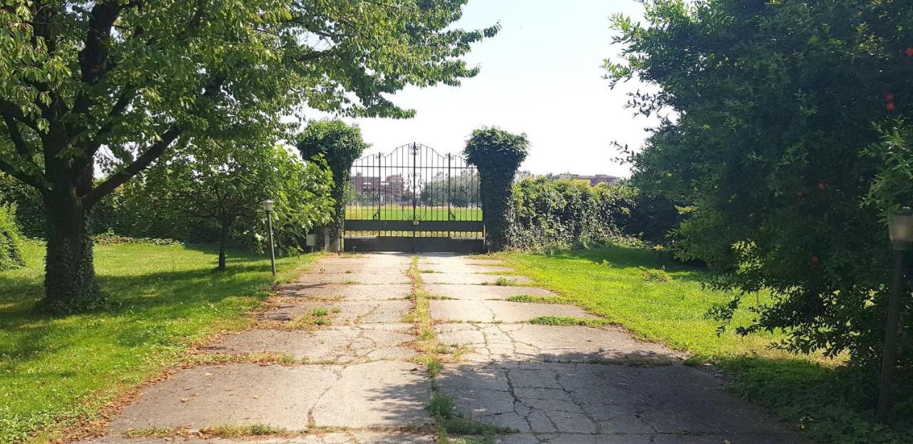 Caseospitali - Ca Del Frassino, Suggestivo Appartamento In Villa 2 Camere E 2 Bagni Per 5 Gorgonzola Extérieur photo