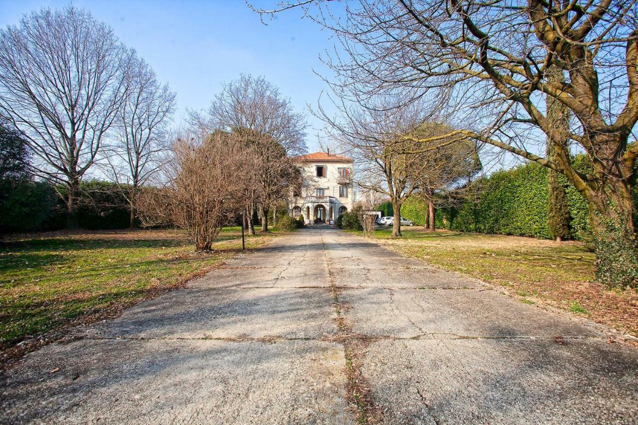 Caseospitali - Ca Del Frassino, Suggestivo Appartamento In Villa 2 Camere E 2 Bagni Per 5 Gorgonzola Extérieur photo